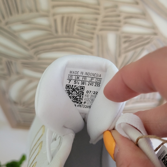 Adidas Running Shoe - Picture 6 of 6